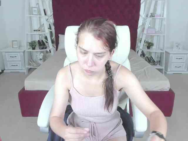 Livia-Shy webcam