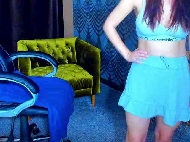 Livia-Shy webcam
