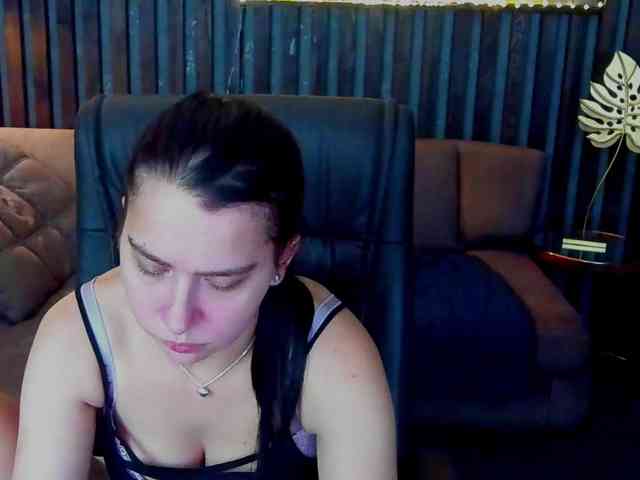 Livia-Shy webcam