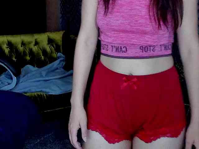 Livia-Shy webcam
