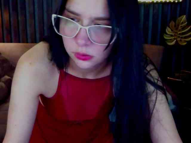Livia-Shy webcam
