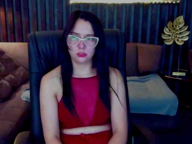 Livia-Shy webcam