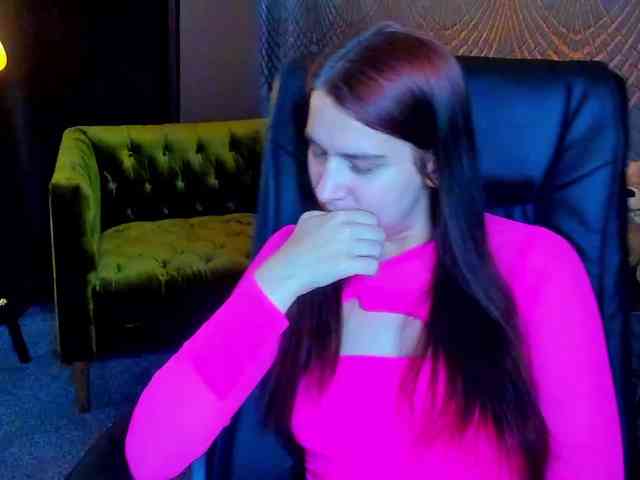 Livia-Shy webcam
