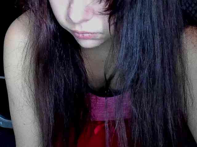 Livia-Shy webcam