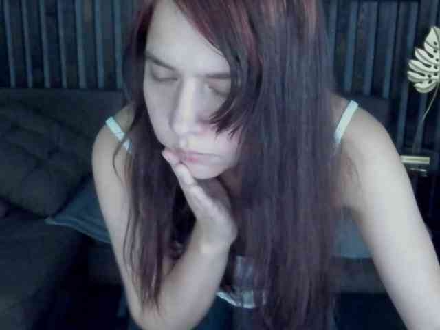 Livia-Shy Livia-Shy