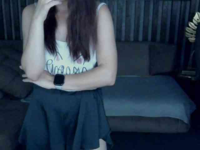 Livia-Shy webcam