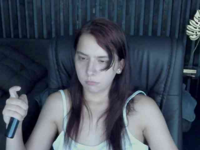 Livia-Shy webcam