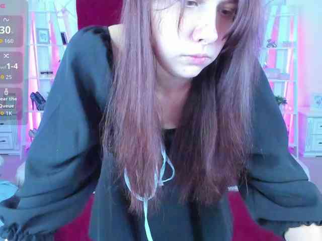 Livia-Shy webcam
