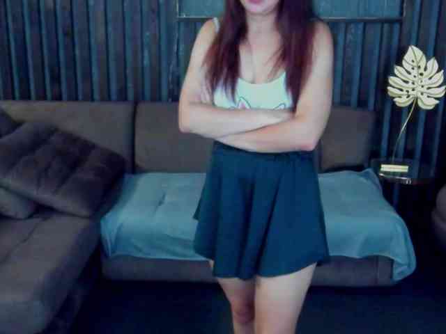 Livia-Shy webcam