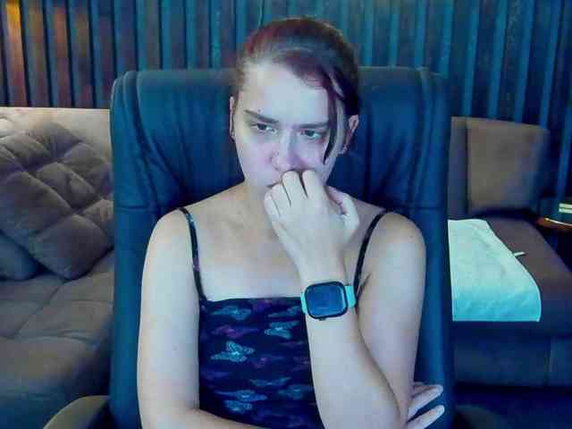 Livia-Shy webcam
