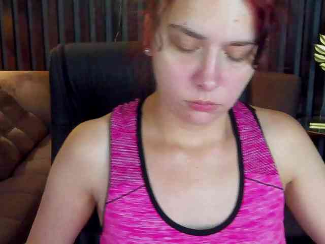 Livia-Shy webcam