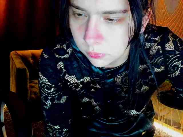 Livia-Shy webcam
