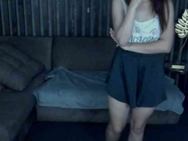 Livia-Shy webcam