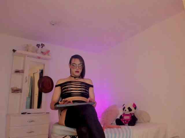 Melissahot22 Sex Cam Show