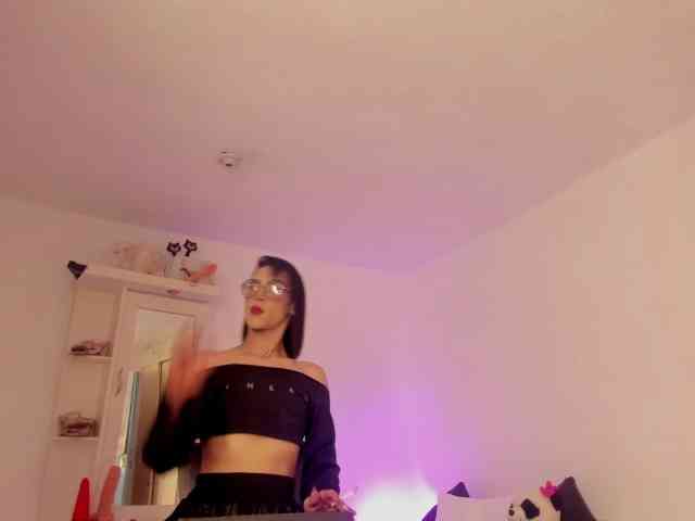Melissahot22 Sex Cam Show