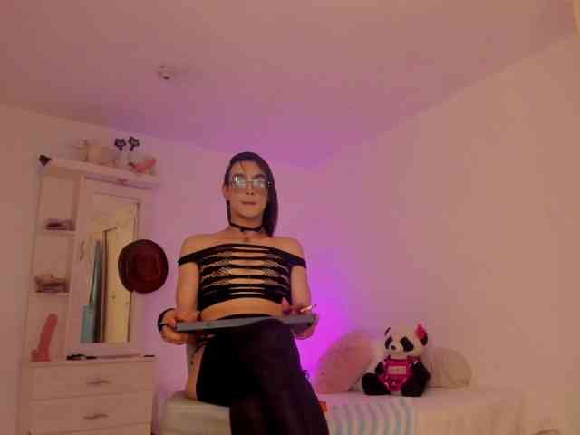 Melissahot22 Sex Cam Show