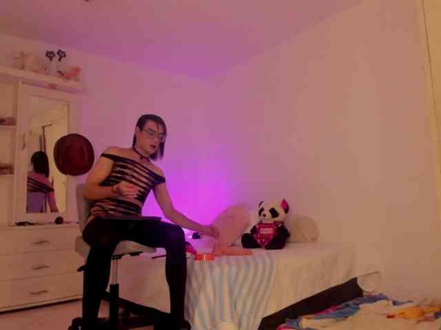Melissahot22 Sex Cam Show