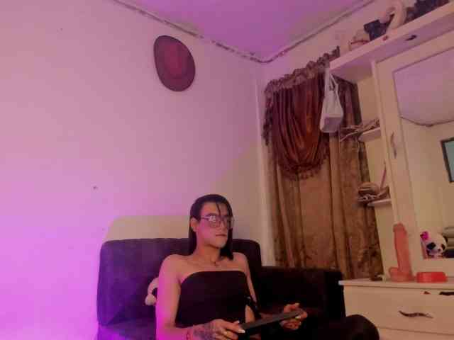 Melissahot22 Sex Cam Show