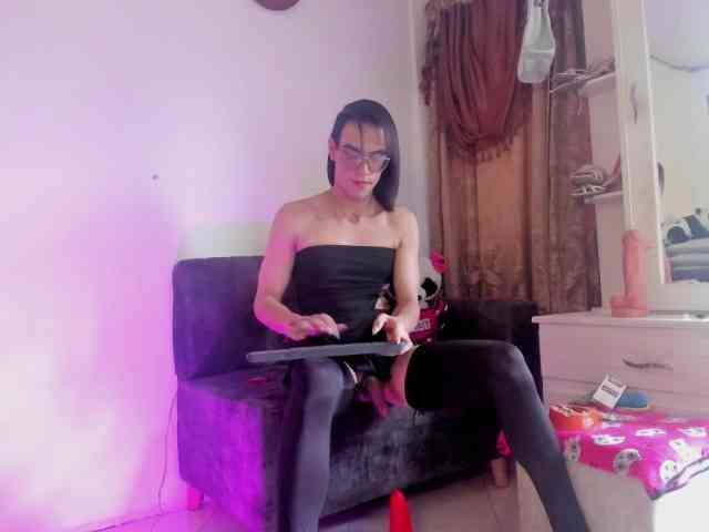 Melissahot22 Sex Cam Show
