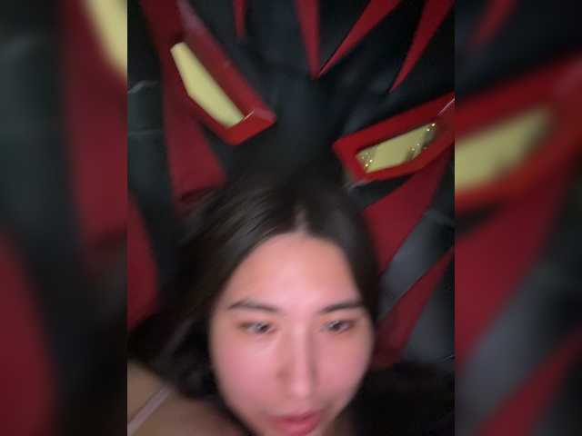 Myyrrr live cam