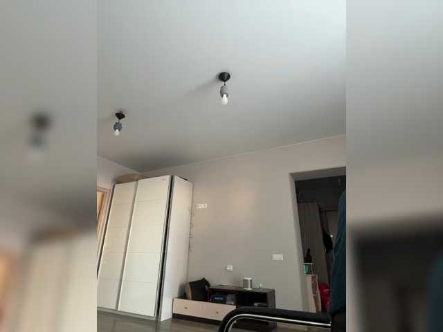 Myyrrr live cam preview