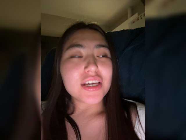 Myyrrr live cam
