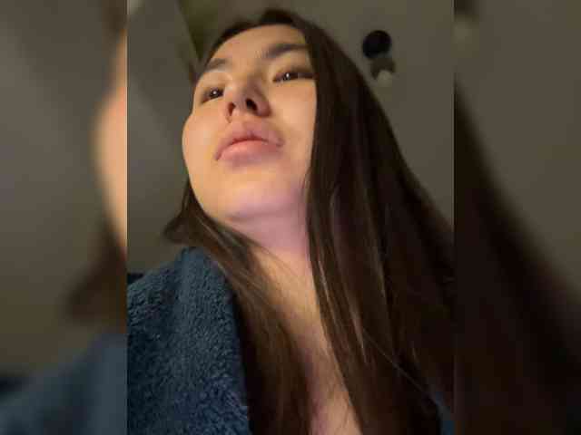 Myyrrr webcam