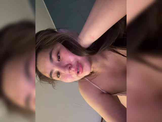 Myyrrr webcam