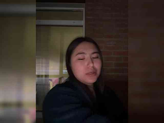 Myyrrr webcam