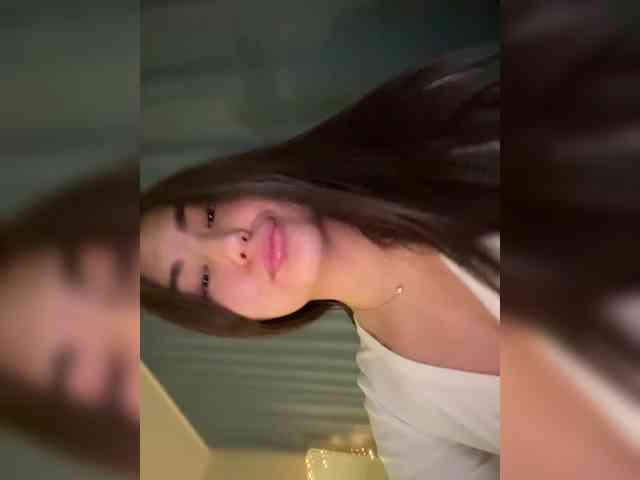 Myyrrr webcam