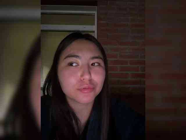 Myyrrr webcam