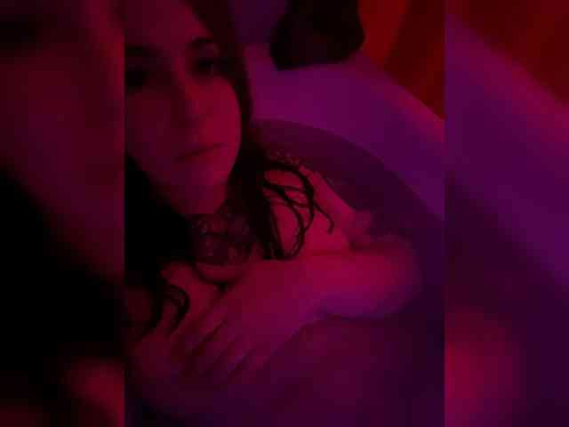 Gubaidulinazulfia webcam
