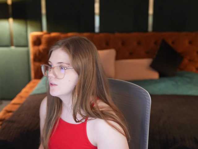 Runa054 live cam on BongaCams