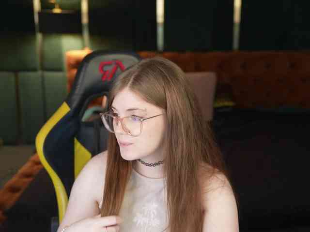 Runa054 webcam