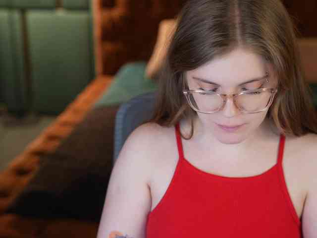 Runa054 webcam