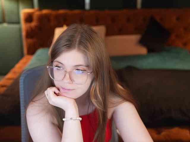 Runa054 webcam
