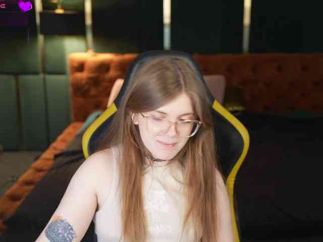 Runa054 webcam