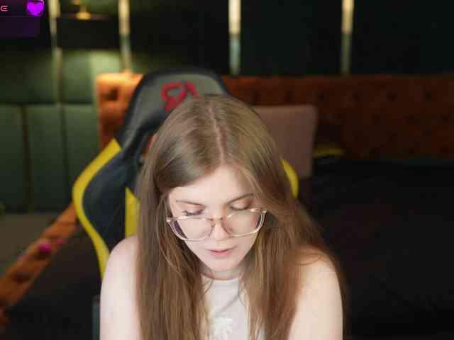 Runa054 webcam