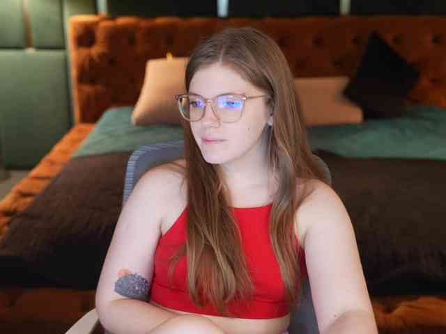 Runa054 webcam