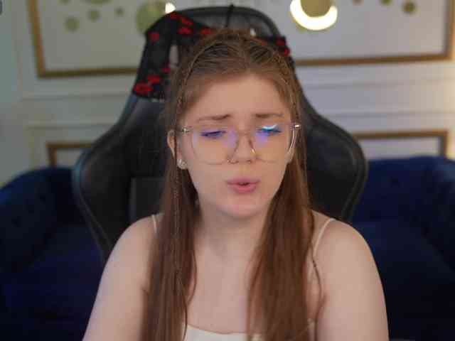 Runa054 webcam