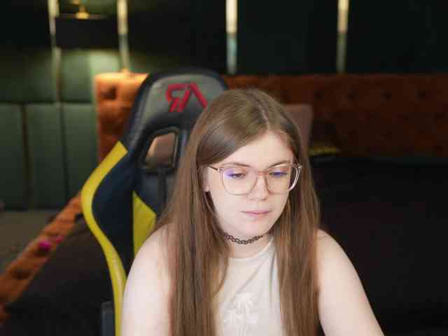 Runa054 webcam