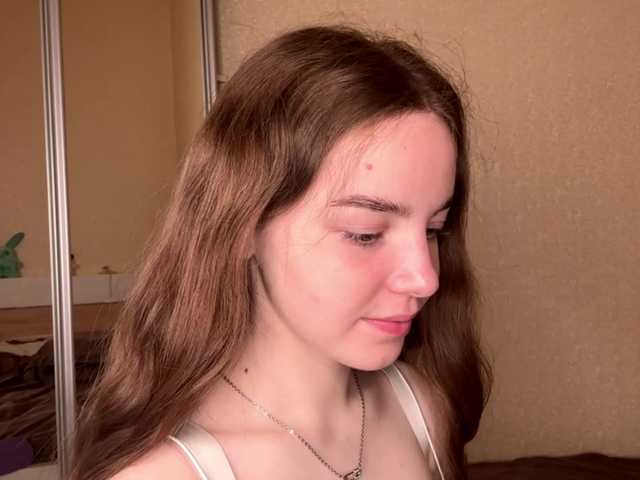 Live трансляция HereLora - Runet.cam