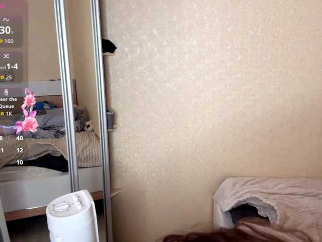 HereLora live cam on BongaCams