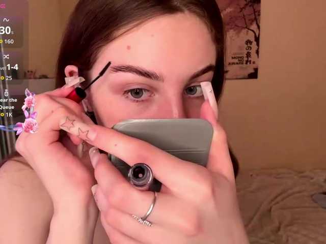 HereLora live cam on BongaCams