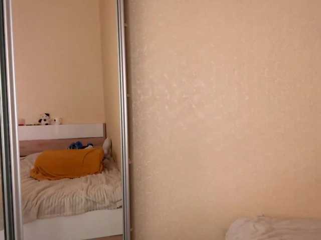 HereLora live cam on BongaCams