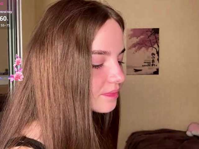HereLora live cam on BongaCams