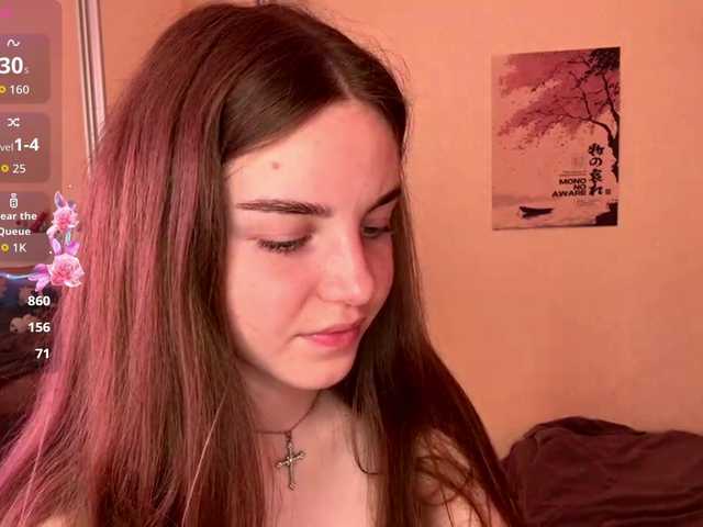 HereLora live cam on BongaCams