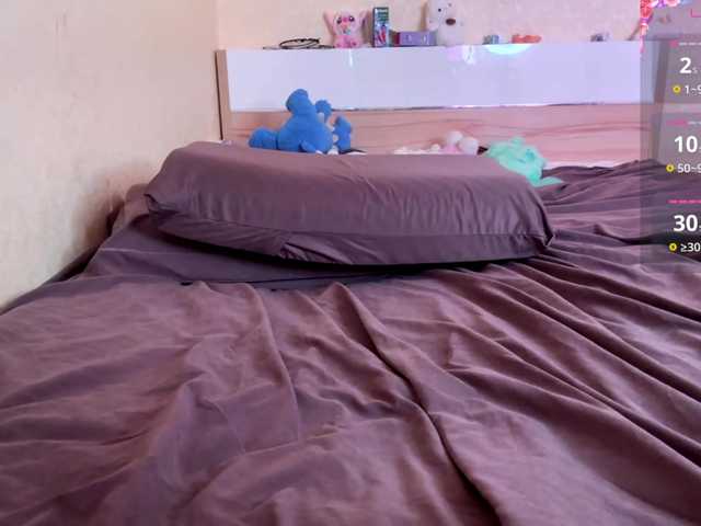 HereLora live cam on BongaCams