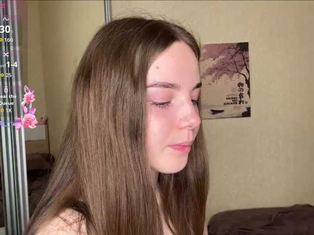 HereLora live cam on BongaCams