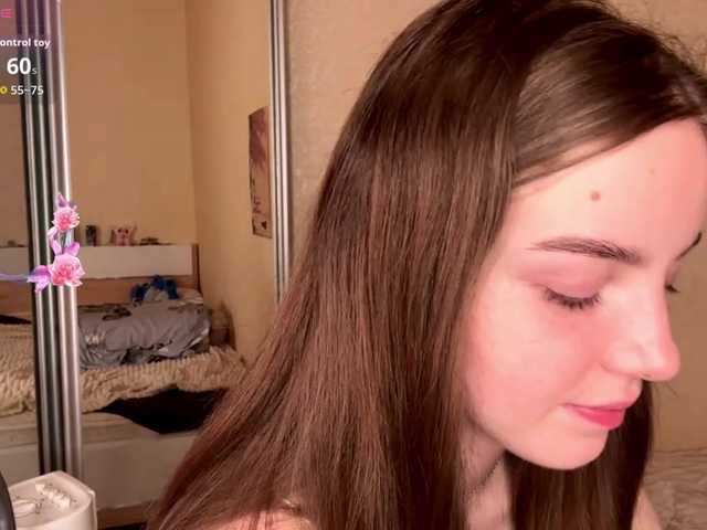 HereLora live cam on BongaCams